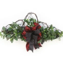 Vine Wall Hanging with Olives and Pittosporum